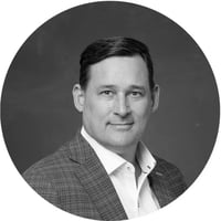Kevin-R-LinkedIn-Profile-crop-14799-circle